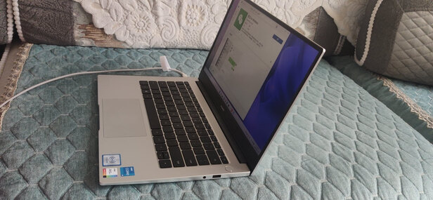 三,联想yoga笔记本电脑网友对比评测