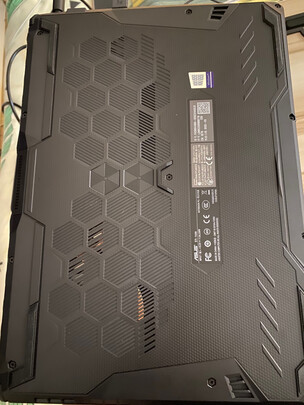 真相曝光荣耀猎人HONOR HUNTER V700怎么样质量烂不烂？真实内幕