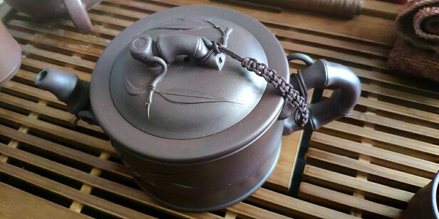 吉羊吉羊茶壶一个月后开始后悔了诉说原因