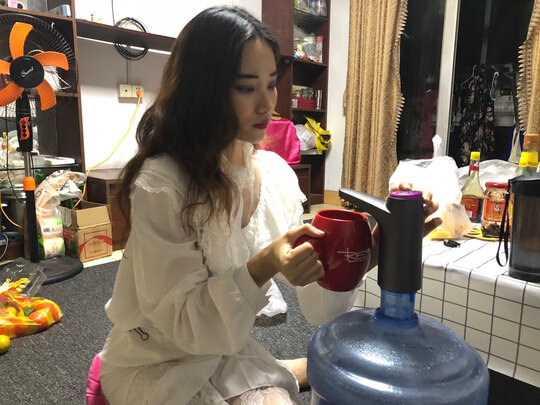 桶装水抽水器