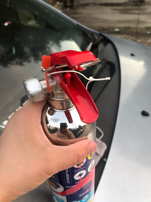 车载灭火器
