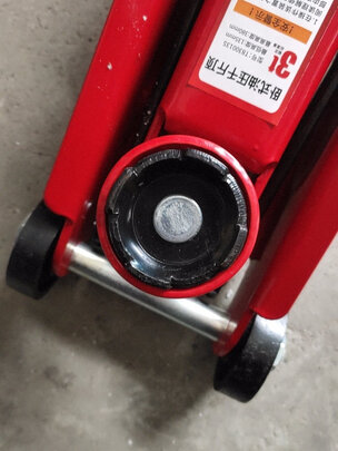 汽车液压千斤顶