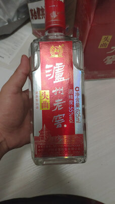 泸旗白酒口感如何怎么样?真假如何鉴别呢?