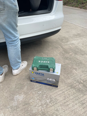 汽车蓄电池