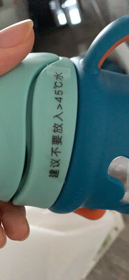 婴儿学饮杯