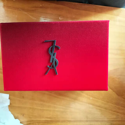 口红