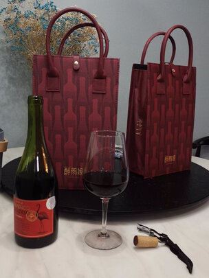 红酒|醉鹅娘红鸟黑皮诺葡萄酒750ml*6支红酒好吗？图文评测曝光