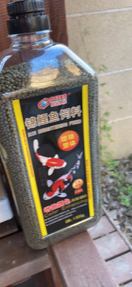 鱼粮