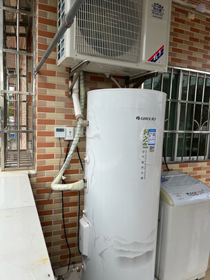 格力(GREE)空气能热水器家用电辅300升75℃高温一级能效wifi恒温搪瓷润之恋SXTD300LCJW/R-1（适合7-8人）2匹