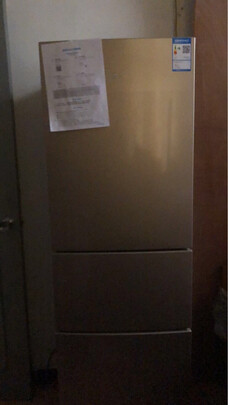 冰箱|外观展示美的213TM(E)冰箱怎么样?多少人不看这被坑了