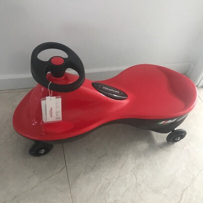 儿童扭扭车