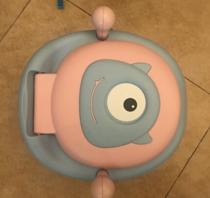 儿童座便器
