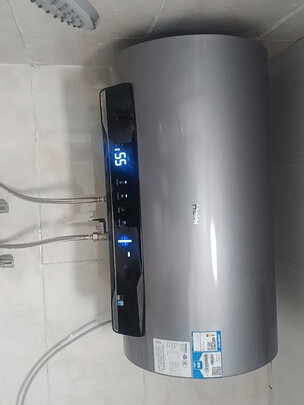 电热水器