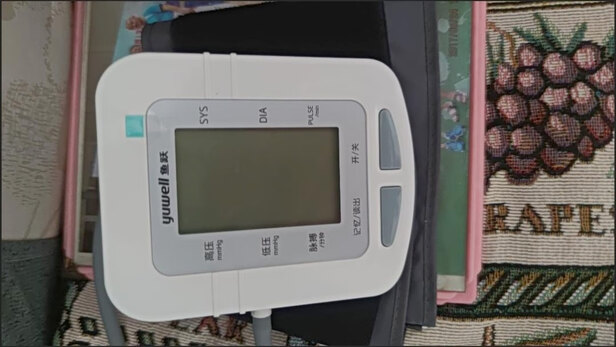 三,欧姆龙u12电子血压计网友对比评测