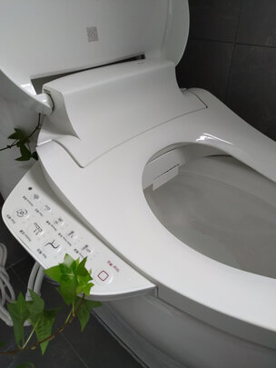 科勒智能马桶盖一周使用彻底爱上了吗