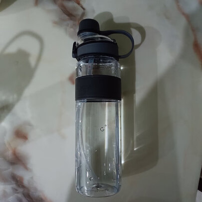 吸管水杯