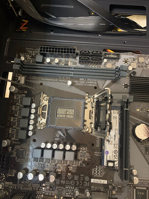 主板|技嘉H610M H DDR4主板好吗？图文评测曝光