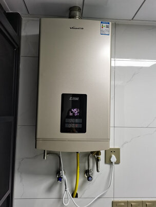 万和（Vanward）燃气热水器561W 三重防冻健康净浴 语音智控直流变频微火苗天然气热水器 13L【3重防冻】 健康净浴-天然气