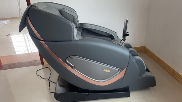 佳仁JR-A8按摩椅|独家剖析想听真话:佳仁A8按摩椅怎么样？体验效果差还是好？