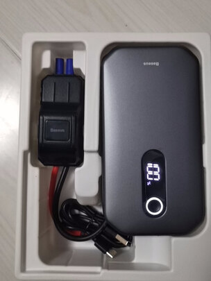 汽车应急启动电源