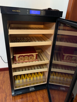 一:选购茄龙(cigarloong)cl-68c雪茄柜建议