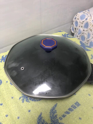 麦饭石不粘锅