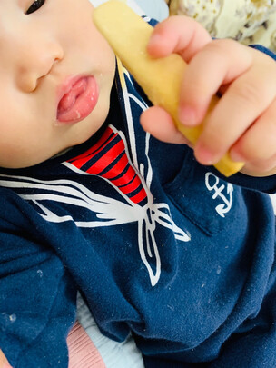 婴幼儿辅食