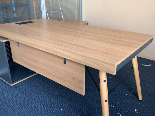 办公桌|[用户爆料]迪欧老板桌怎么样？不吹不黑说内幕真相