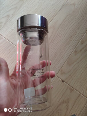 玻璃杯