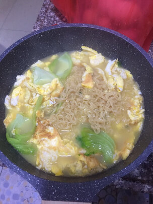 麦饭石不粘锅