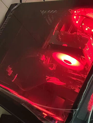 电脑机箱