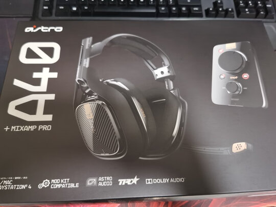 %title插图%num 罗技(G)Astro A50 杜比7.1无线游戏耳机麦克风+无线基座 电脑PS4耳机 电竞话筒 内置音频控制器
