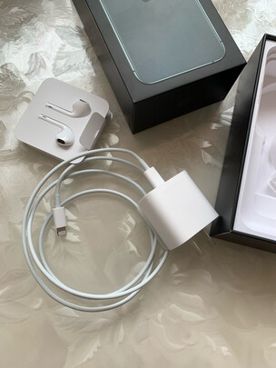 Apple iPhone 11 Pro怎么样？用后三天就彻底后悔了，内幕揭秘
