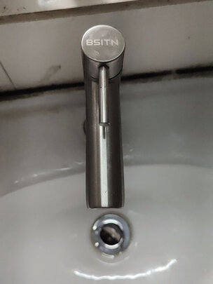 面盆水龙头