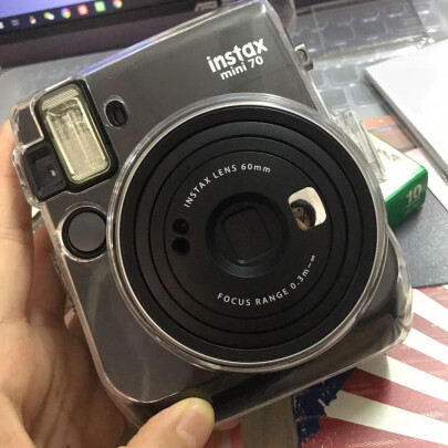 INSTAX MINI70怎么样？操作简单吗？十分好看吗？