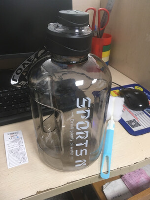 运动水壶