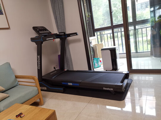 %title插图%num 锐步(Reebok)智能跑步机 家用可折叠健身器材 JET300+【全新智能款彩屏wifi版】ZS