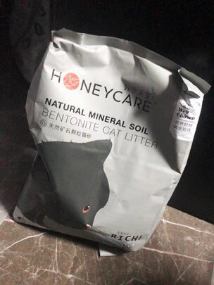 膨润土猫砂