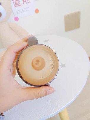 婴儿学饮杯