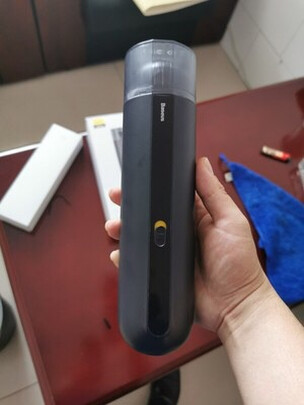 车载吸尘器