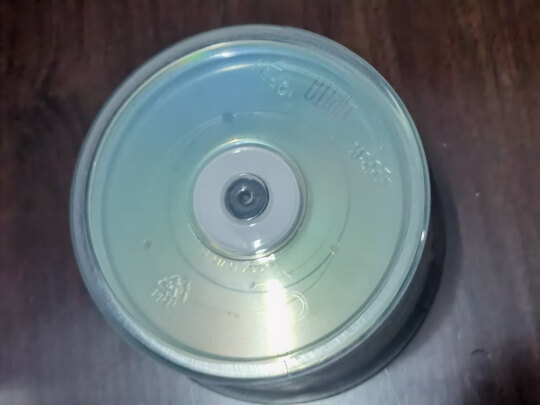 铼德DVD-R 1-16速跟纽曼CD-R有何区别？哪个质量上乘 