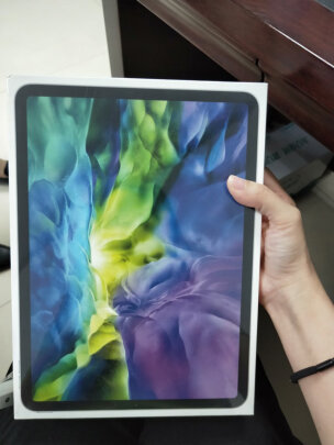 Apple iPad跟Apple iPad Air到底有什么区别？哪个声音更加清晰，哪个倍感舒适？