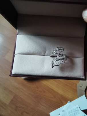 铂金戒指