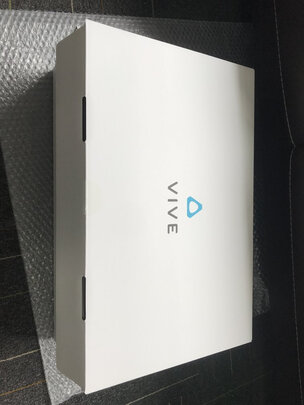 %title插图%num HTC VIVE PRO专业版搭配2.0基站 智能VR眼镜 虚拟现实 VR游戏机 PC 3D头盔 2Q29100