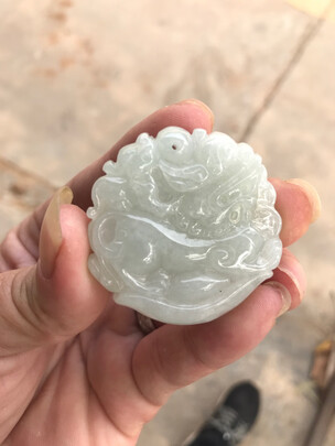 翡翠吊坠