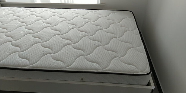 喜臨門床墊|【電商快報】喜臨門的床墊哪個系列比較好？上手一周講體驗真相？