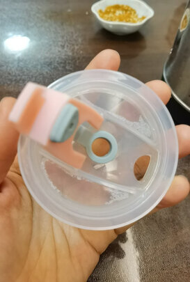 玻璃杯