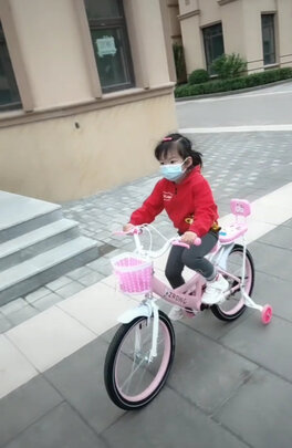 儿童自行车