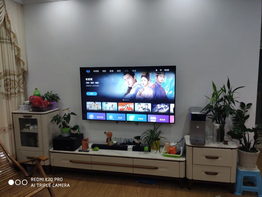 电视|【热搜头条】长虹55d8k和索尼55x9000h哪款好？区别大不大呢？
