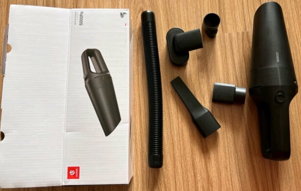 车载吸尘器